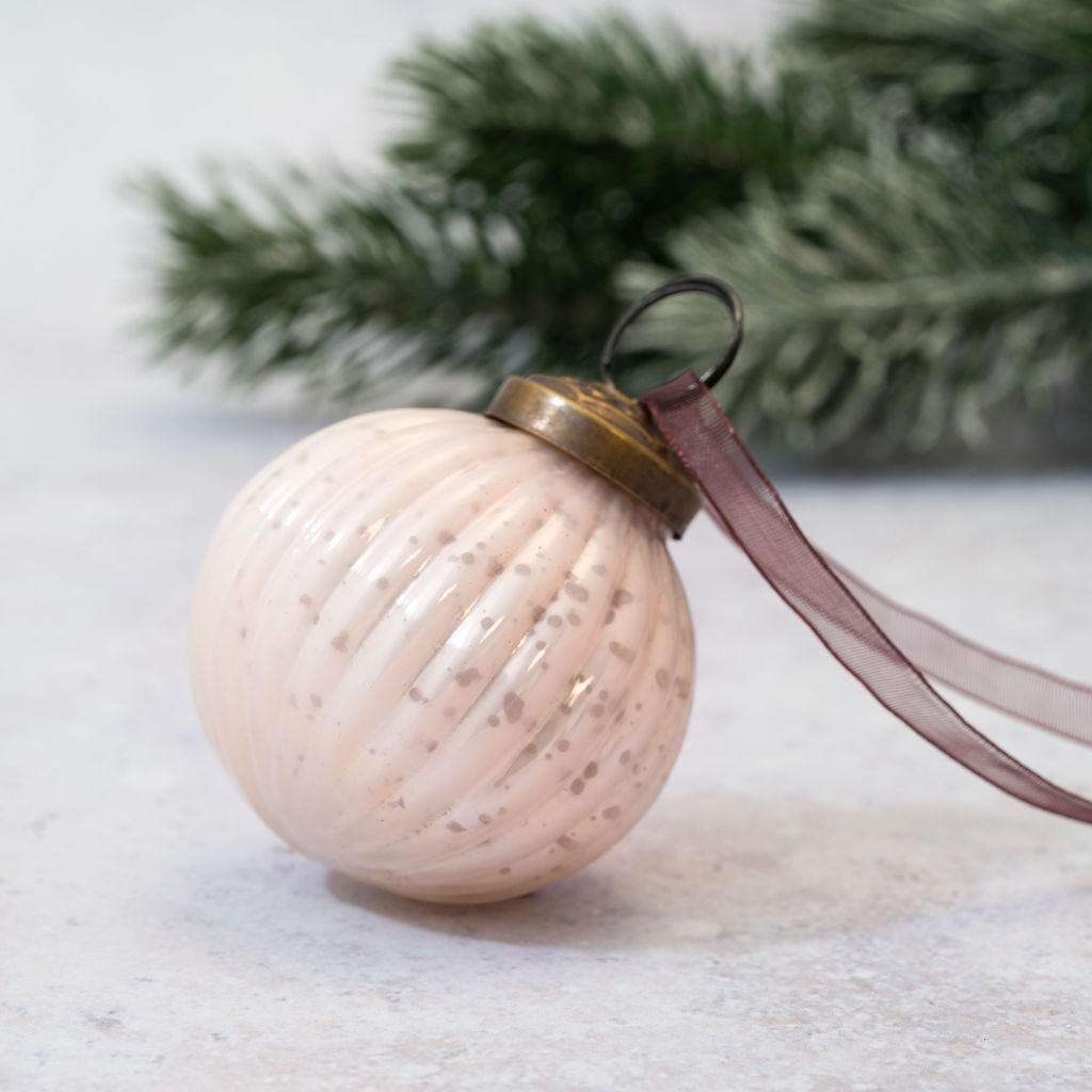 Glass Ribbed Bauble | Alba | Medium