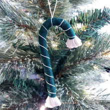 Load image into Gallery viewer, Macrame candy cane
